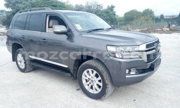Comprar Usado Toyota Land Cruiser Preto Carro em Maputo em Maputo Comprar Usado Toyota Land Cruiser Preto Carro em Maputo em Maputo