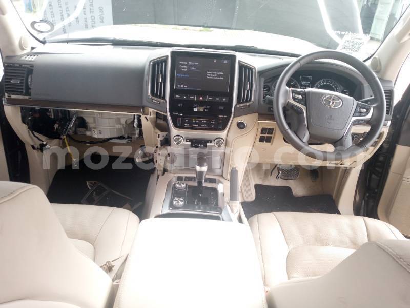 Big with watermark toyota land cruiser maputo maputo 29900