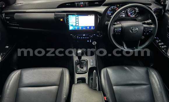 Comprar Novo Toyota Hilux Vermelho Carro em Maputo em Maputo Comprar Novo Toyota Hilux Vermelho Carro em Maputo em Maputo