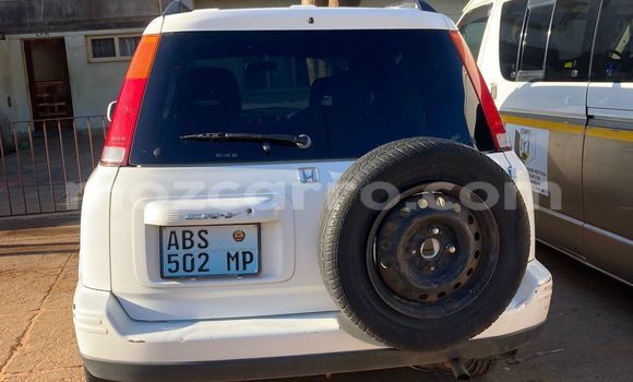 Nunua Ilio tumika Honda CR-V Nyeupe Gari ndani ya Maputo nchini Maputo Nunua Ilio tumika Honda CR-V Nyeupe Gari ndani ya Maputo nchini Maputo