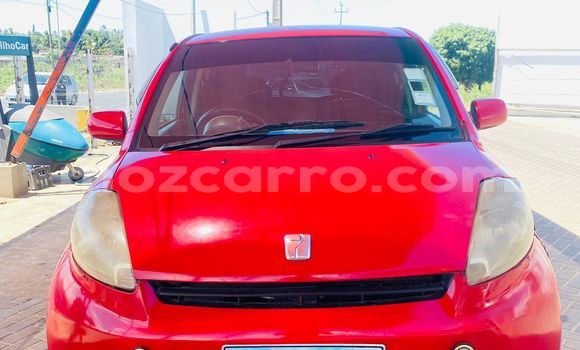 Buy Used Toyota Passo Red Car in Maputo in Maputo