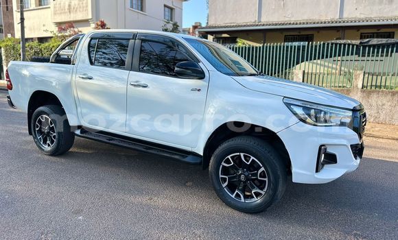 Comprar Novo Toyota Hilux Branco Carro em Maputo em Maputo Comprar Novo Toyota Hilux Branco Carro em Maputo em Maputo