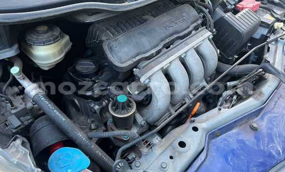 Comprar Novo Honda Fit Azul Carro em Maputo em Maputo Comprar Novo Honda Fit Azul Carro em Maputo em Maputo