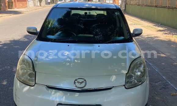 Comprar Usado Mazda Verisa Branco Carro em Maputo em Maputo Comprar Usado Mazda Verisa Branco Carro em Maputo em Maputo