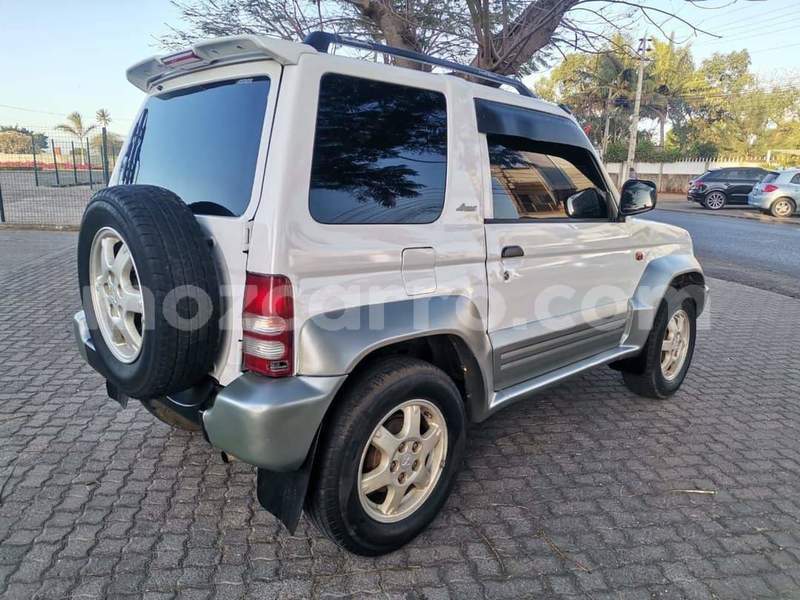 Big with watermark mitsubishi pajero junior maputo maputo 29921