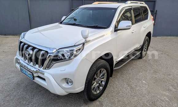 Buy Used Toyota Prado White Car in Maputo in Maputo Buy Used Toyota Prado White Car in Maputo in Maputo