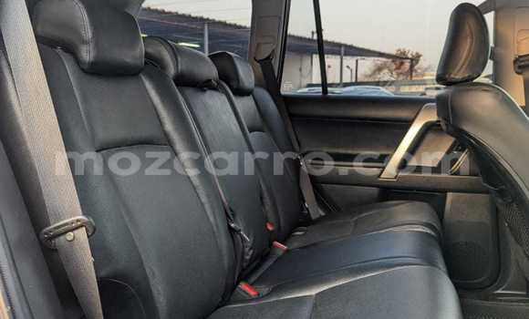 Buy Used Toyota Prado White Car in Maputo in Maputo Buy Used Toyota Prado White Car in Maputo in Maputo