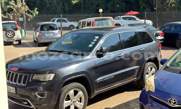 Nunua Ilio tumika Jeep Grand Cherokee Bluu Gari ndani ya Maputo nchini Maputo Nunua Ilio tumika Jeep Grand Cherokee Bluu Gari ndani ya Maputo nchini Maputo