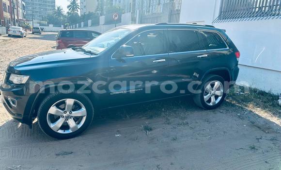 Nunua Ilio tumika Jeep Grand Cherokee Bluu Gari ndani ya Maputo nchini Maputo Nunua Ilio tumika Jeep Grand Cherokee Bluu Gari ndani ya Maputo nchini Maputo