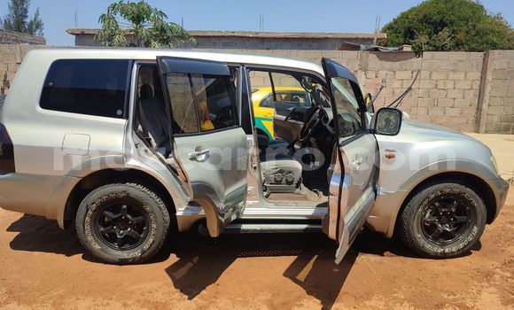 Buy Used Mitsubishi Pajero Silver Car in Maputo in Maputo Buy Used Mitsubishi Pajero Silver Car in Maputo in Maputo