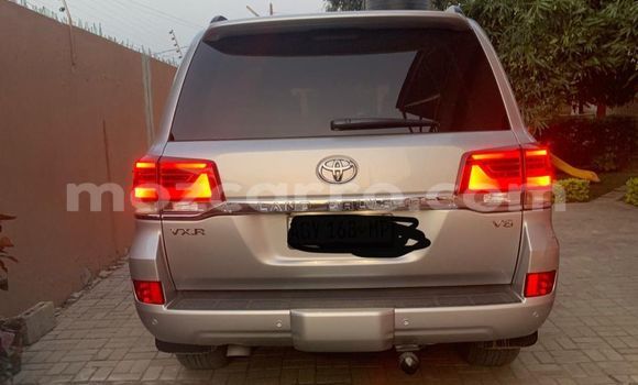 Comprar Novo Toyota Land Cruiser Prado Castanho Carro em Maputo em Maputo Comprar Novo Toyota Land Cruiser Prado Castanho Carro em Maputo em Maputo
