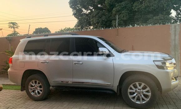 Comprar Novo Toyota Land Cruiser Prado Castanho Carro em Maputo em Maputo Comprar Novo Toyota Land Cruiser Prado Castanho Carro em Maputo em Maputo