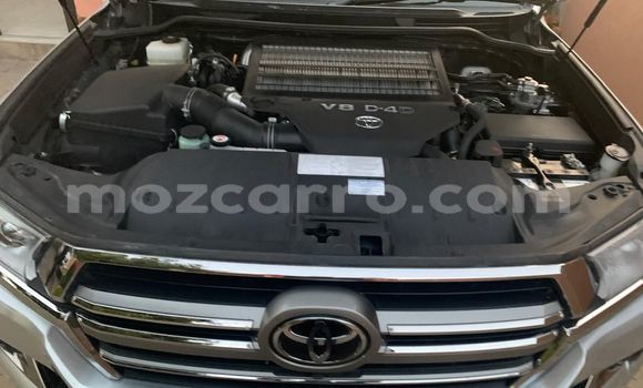 Comprar Novo Toyota Land Cruiser Prado Castanho Carro em Maputo em Maputo Comprar Novo Toyota Land Cruiser Prado Castanho Carro em Maputo em Maputo