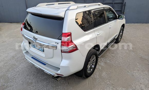 Comprar Novo Toyota Land Cruiser Prado Branco Carro em Maputo em Maputo Comprar Novo Toyota Land Cruiser Prado Branco Carro em Maputo em Maputo