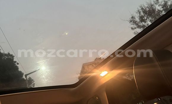 Nunua Ilio tumika Range Rover Range Rover Fedha Gari ndani ya Maputo nchini Maputo Nunua Ilio tumika Range Rover Range Rover Fedha Gari ndani ya Maputo nchini Maputo