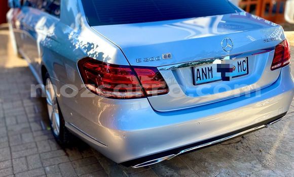 Comprar Novo Mercedes-Benz E200 Prata Carro em Maputo em Maputo Comprar Novo Mercedes-Benz E200 Prata Carro em Maputo em Maputo