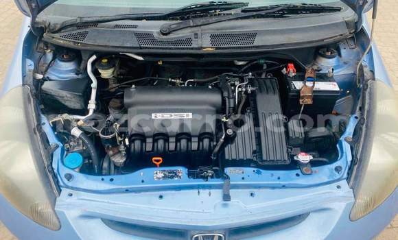 Buy Used Honda Fit Blue Car in Maputo in Maputo Buy Used Honda Fit Blue Car in Maputo in Maputo
