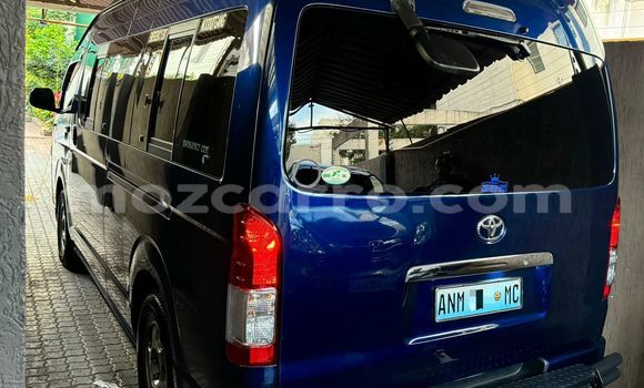 Comprar Novo Toyota Hiace Azul Carro em Maputo em Maputo Comprar Novo Toyota Hiace Azul Carro em Maputo em Maputo