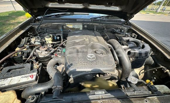 Comprar Usado Mazda BT-50 De outros Carro em Maputo em Maputo Comprar Usado Mazda BT-50 De outros Carro em Maputo em Maputo