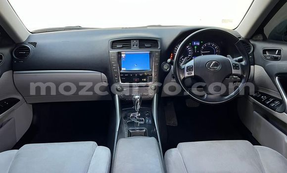 Comprar Novo Lexus IS Azul Carro em Maputo em Maputo Comprar Novo Lexus IS Azul Carro em Maputo em Maputo