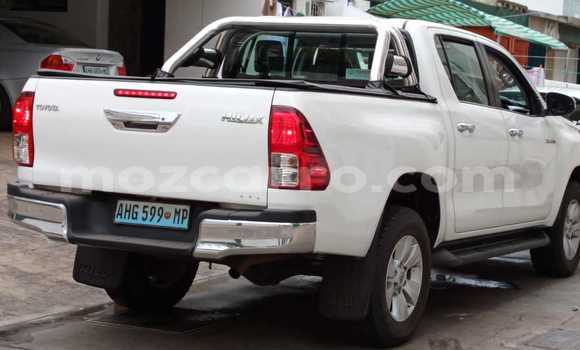 Buy New Toyota Hilux White Car in Maputo in Maputo Buy New Toyota Hilux White Car in Maputo in Maputo