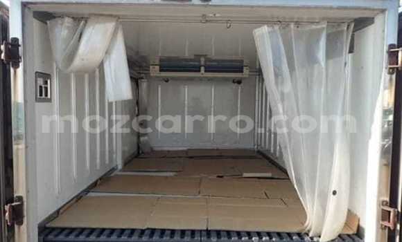 Comprar Novo Toyota Dyna Castanho Caminhão em Maputo em Maputo Comprar Novo Toyota Dyna Castanho Caminhão em Maputo em Maputo