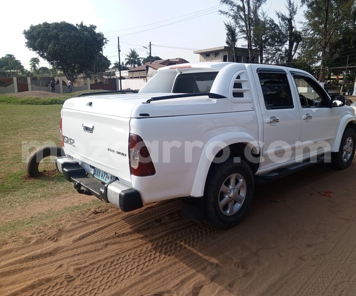 Big with watermark isuzu kb maputo maputo 29971