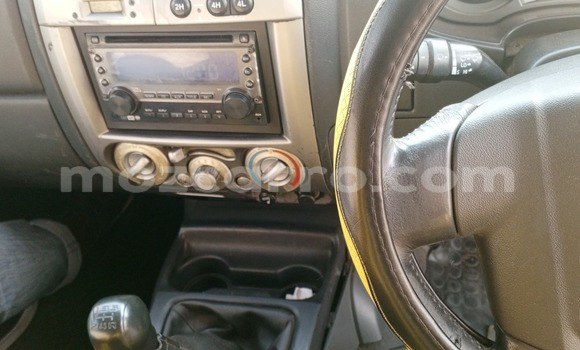 Comprar Usado Isuzu KB Branco Carro em Maputo em Maputo Comprar Usado Isuzu KB Branco Carro em Maputo em Maputo