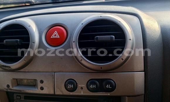 Comprar Usado Isuzu KB Branco Carro em Maputo em Maputo Comprar Usado Isuzu KB Branco Carro em Maputo em Maputo