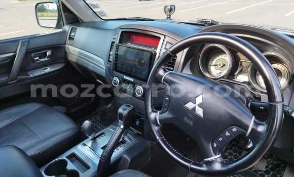 Comprar Usado Mitsubishi Pajero Preto Carro em Maputo em Maputo Comprar Usado Mitsubishi Pajero Preto Carro em Maputo em Maputo