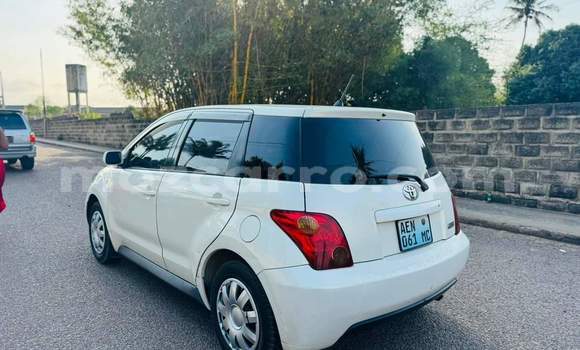 Tenga Tsaru Toyota IST Chena Mota in Maputo in Maputo Tenga Tsaru Toyota IST Chena Mota in Maputo in Maputo