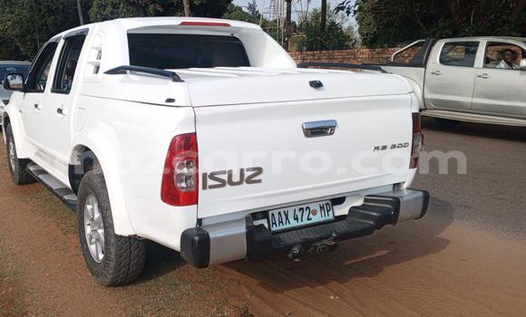 Buy Used Isuzu KB White Car in Maputo in Maputo Buy Used Isuzu KB White Car in Maputo in Maputo