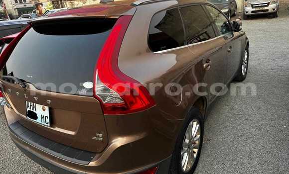 Nunua Ilio tumika Volvo S60 Brown Gari ndani ya Maputo nchini Maputo Nunua Ilio tumika Volvo S60 Brown Gari ndani ya Maputo nchini Maputo