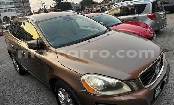 Nunua Ilio tumika Volvo S60 Brown Gari ndani ya Maputo nchini Maputo Nunua Ilio tumika Volvo S60 Brown Gari ndani ya Maputo nchini Maputo