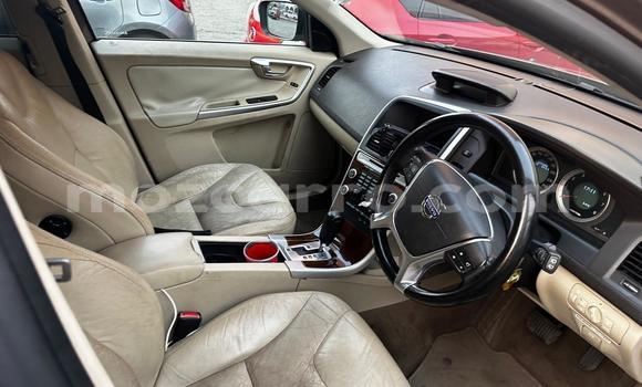 Nunua Ilio tumika Volvo S60 Brown Gari ndani ya Maputo nchini Maputo Nunua Ilio tumika Volvo S60 Brown Gari ndani ya Maputo nchini Maputo