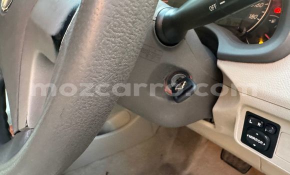 Nunua Ilio tumika Toyota Axio Fedha Gari ndani ya Maputo nchini Maputo Nunua Ilio tumika Toyota Axio Fedha Gari ndani ya Maputo nchini Maputo