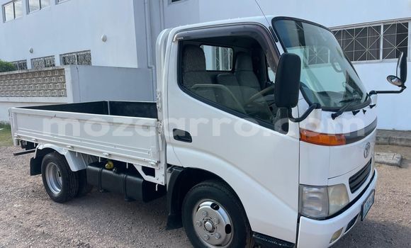 Buy Used Toyota Dyna White Car in Maputo in Maputo Buy Used Toyota Dyna White Car in Maputo in Maputo