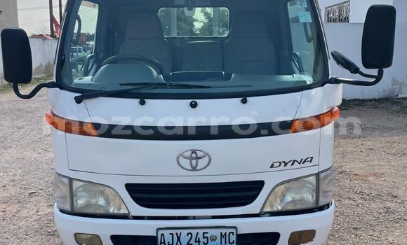 Buy Used Toyota Dyna White Car in Maputo in Maputo Buy Used Toyota Dyna White Car in Maputo in Maputo