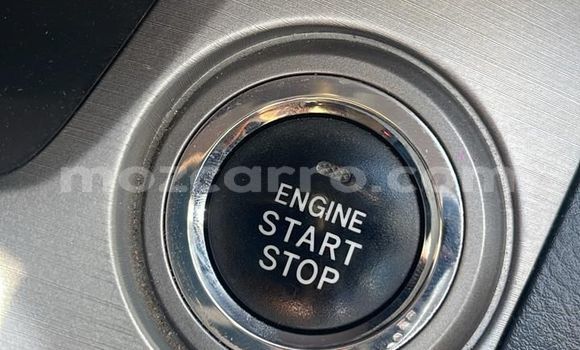 Nunua Ilio tumika Toyota RAV4 Fedha Gari ndani ya Maputo nchini Maputo Nunua Ilio tumika Toyota RAV4 Fedha Gari ndani ya Maputo nchini Maputo