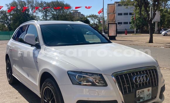 Comprar Usado Audi Q5 Branco Carro em Maputo em Maputo
