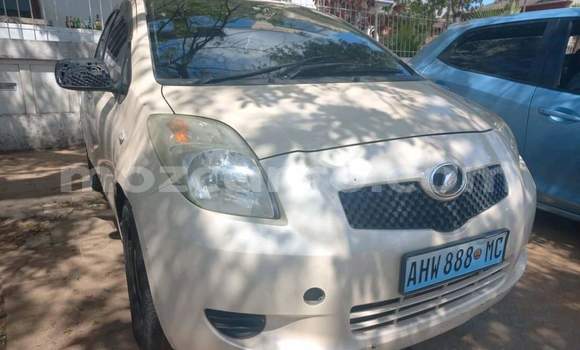 Comprar Usado Toyota Vitz De outros Carro em Maputo em Maputo Comprar Usado Toyota Vitz De outros Carro em Maputo em Maputo