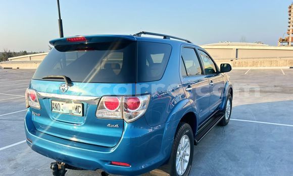Buy New Toyota Fortuner Blue Car in Maputo in Maputo Buy New Toyota Fortuner Blue Car in Maputo in Maputo