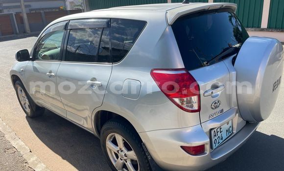 Comprar Usado Toyota RAV4 De outros Carro em Maputo em Maputo Comprar Usado Toyota RAV4 De outros Carro em Maputo em Maputo