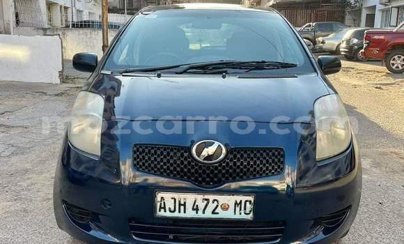 Comprar Usado Toyota Vitz Azul Carro em Maputo em Maputo Comprar Usado Toyota Vitz Azul Carro em Maputo em Maputo