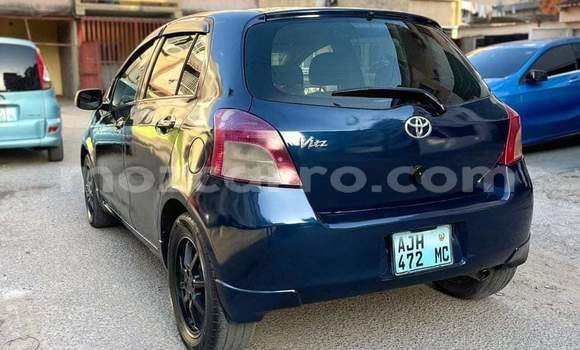 Comprar Usado Toyota Vitz Azul Carro em Maputo em Maputo Comprar Usado Toyota Vitz Azul Carro em Maputo em Maputo
