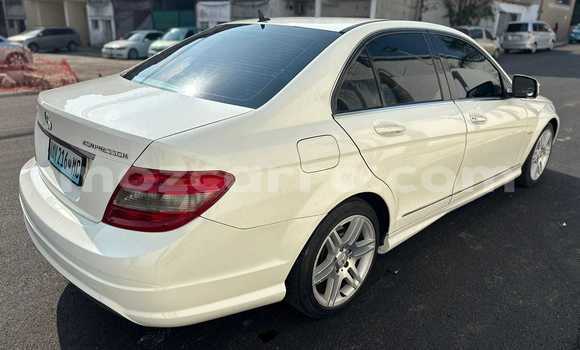 Buy Used Mercedes‒Benz KOMPRESSOR White Car in Maputo in Maputo Buy Used Mercedes‒Benz KOMPRESSOR White Car in Maputo in Maputo