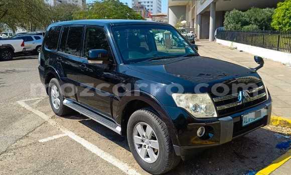 Comprar Usado Mitsubishi Pajero Preto Carro em Maputo em Maputo