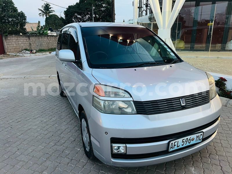 Big with watermark toyota voxy maputo maputo 30038