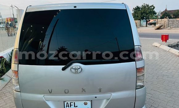 Nunua Ilio tumika Toyota Voxy Nyingine Gari ndani ya Maputo nchini Maputo Nunua Ilio tumika Toyota Voxy Nyingine Gari ndani ya Maputo nchini Maputo