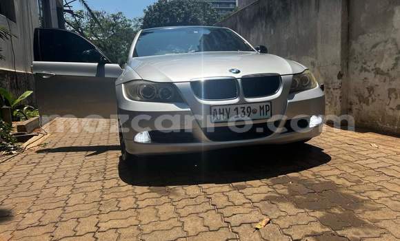 Tenga Tsaru BMW 3-Series Zvimwe Mota in Maputo in Maputo